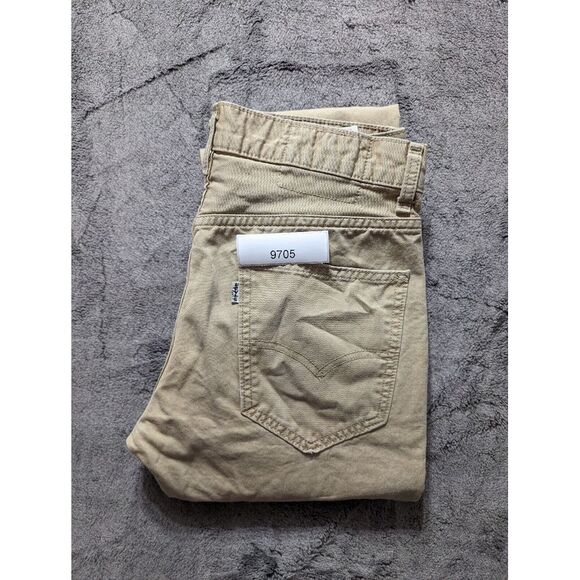 Levi's Chino Tapered Leg Pants Men's Size 30x32 Beige - Picture 14 of 14
